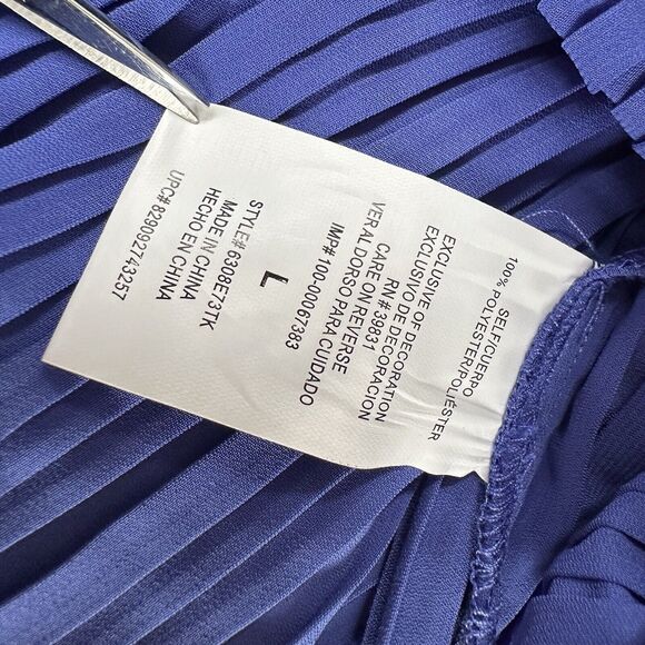 Takara Women's Large Embroidered Floral Pleated Blue V-Neck Tank Top Sleeveless - Picture 8 of 10